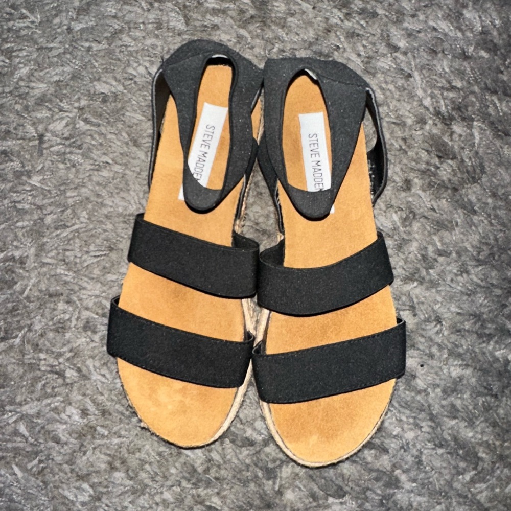 Steve Madden Black and Tan Women's Sandals